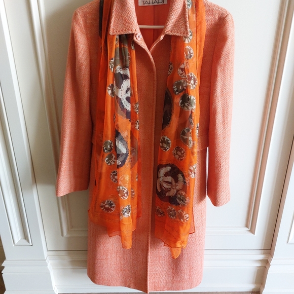 Tahari wool blend tweed coat with collar. Muted pastel orange. Small - Picture 5 of 9